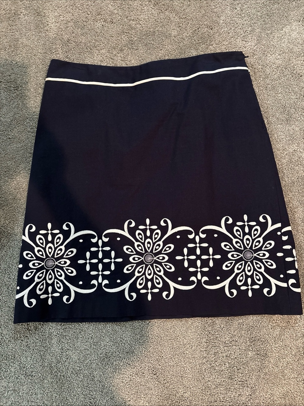Ann Taylor Navy A-Line Skirt with White Embroidered Border